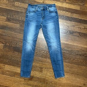 AE High-Rise Jeggings